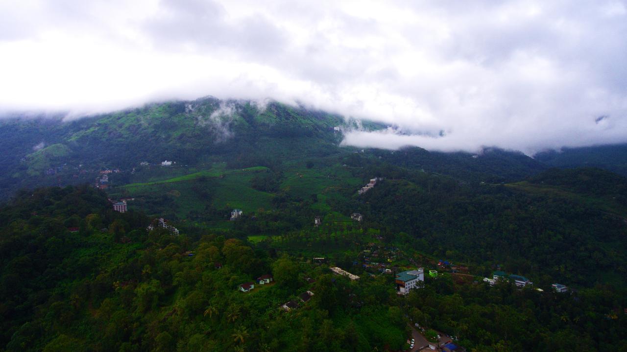 The Munnar Queen Exterior photo