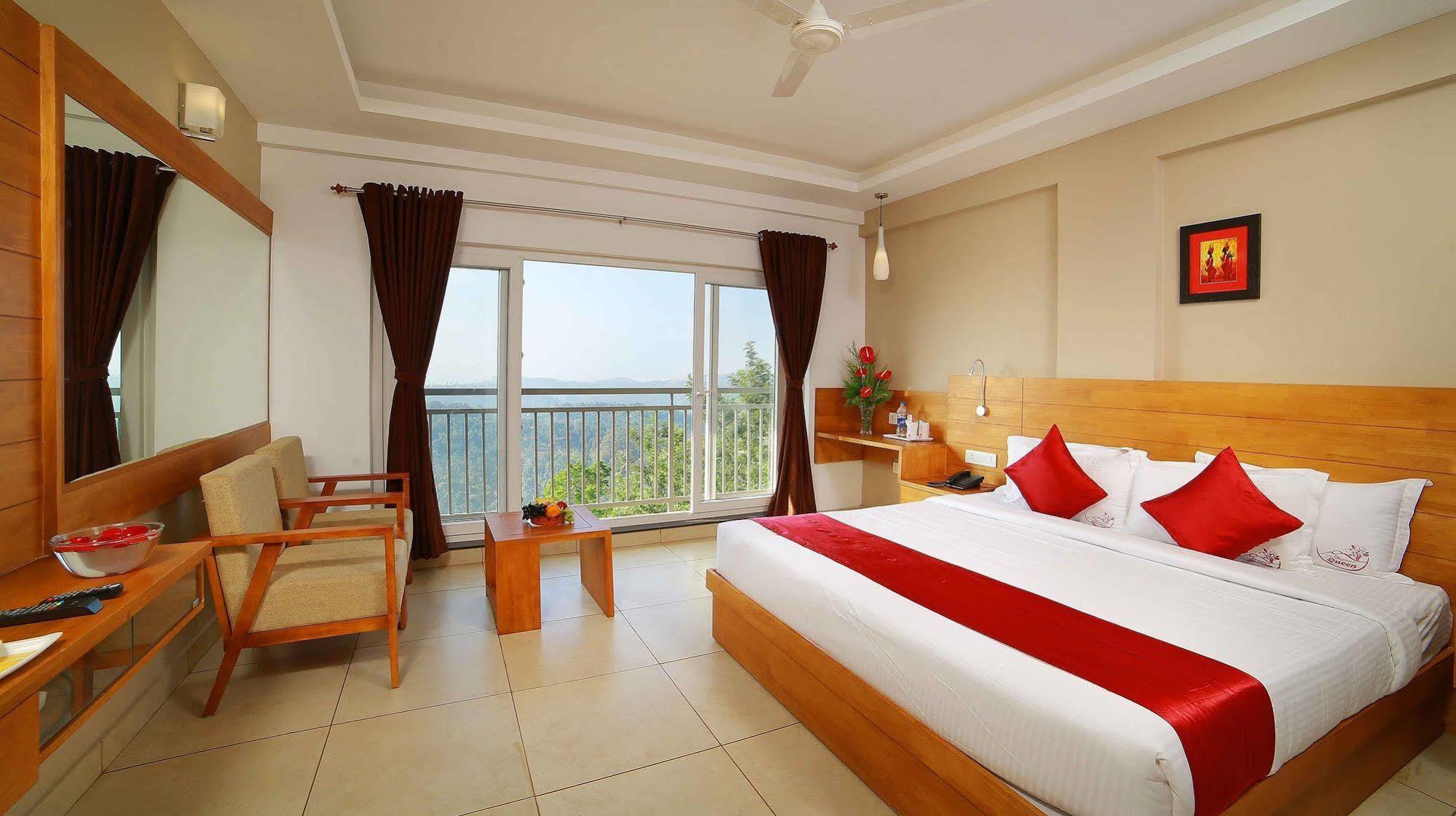 The Munnar Queen Exterior photo